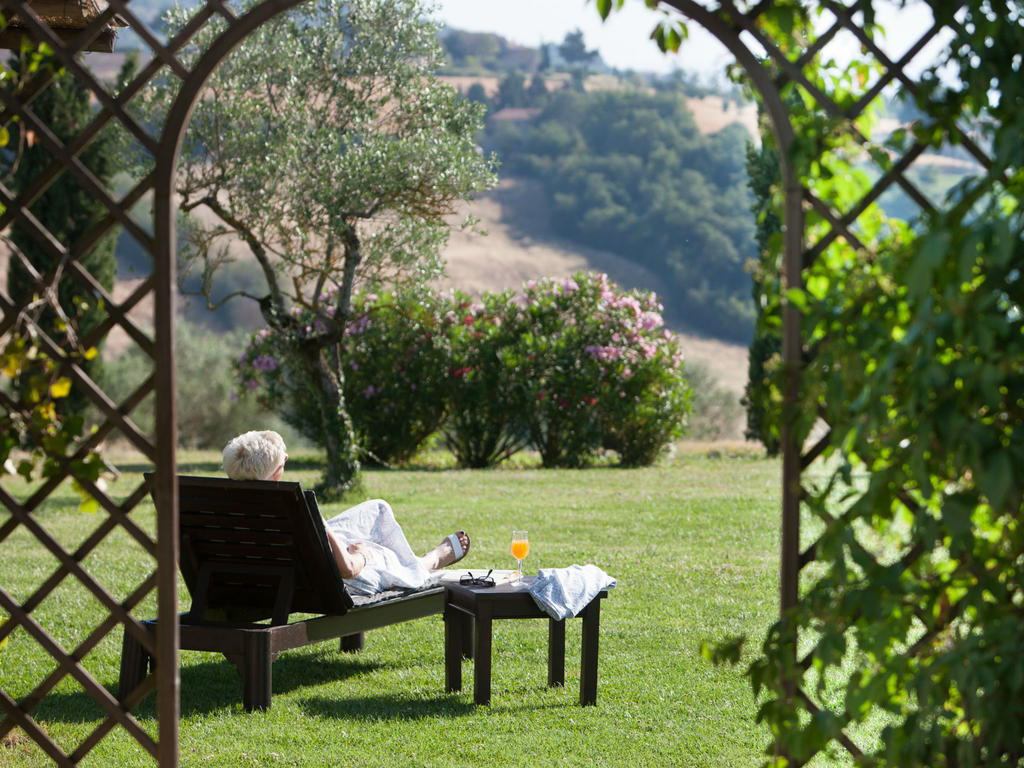 Tenuta Di Canonica Todi Exterior photo